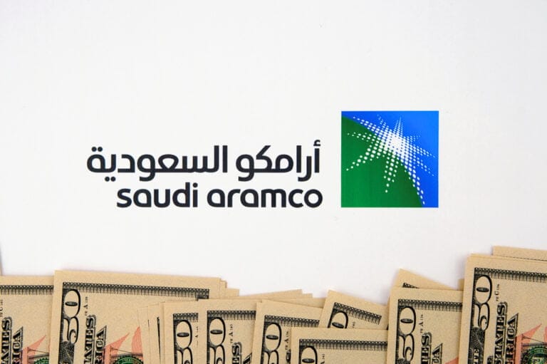 Saudi's Crown Prince transfers 4% of Aramco shares to PIF