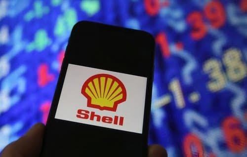 Shell posts strong earnings, boosts its stock price