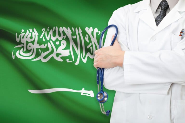 شركات أدوية سعودية كبرى تختار استراتيجية نمو عبر الاكتتاب العام