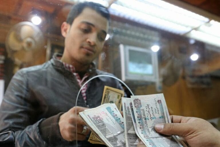 Gulf countries line up to offer Egypt billions of dollars