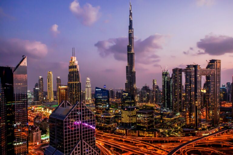 قيمة سوق العقارات الفاخرة في دبي تشهد ارتفاعاً بنسبة 34%