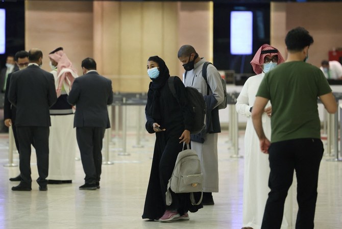 السعودية تحظر السفر إلى 16 دولة بسبب كورونا