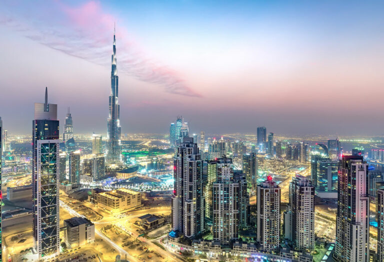 دبي تواصل تعافيها من الوباء في ظل نمو الناتج المحلي