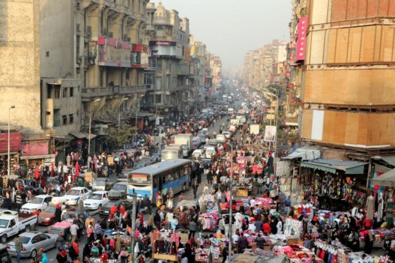 مصر: عجز الموازنة يتراجع إلى 436.6 مليارات جنيه في 11 شهراً
