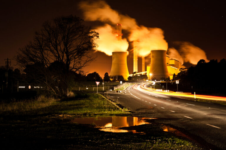 أهداف أوروبا "صفر انبعاثات" معلّقة.. الفحم عاد