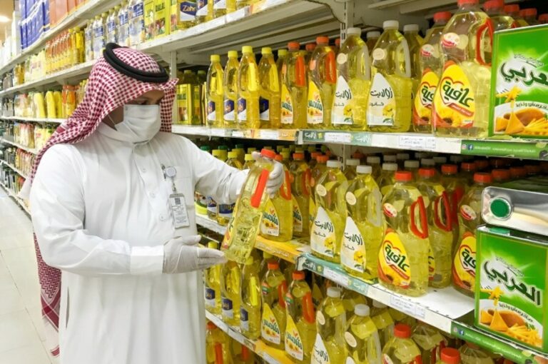 التضخم السنوي في السعودية يتباطأ إلى 3% في أكتوبر