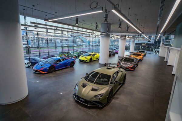 Ultimate Motors, the new authorised distributor for Automobili Lamborghini