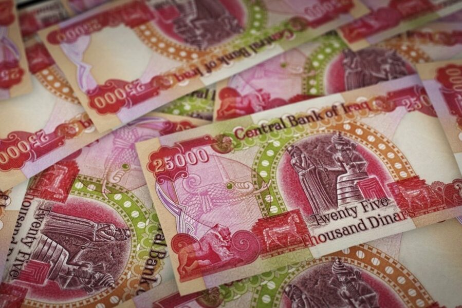 الحكومة العراقية تعدل سعر الصرف مقابل الدولار