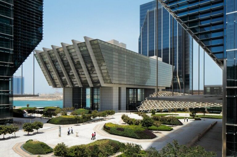 سوق أبوظبي المالي العالمي يخطط للتوسع ليشمل جزيرة الريم