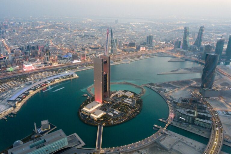 ممتلكات البحريني يبحث في إمكانية الاستثمار بـ 510 مليون دولار في مكلارين