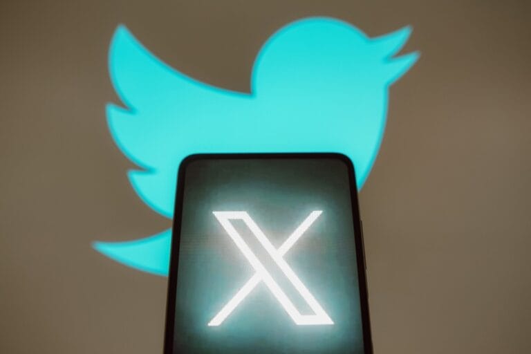 Twitter sheds its feathers, gets an X makeover