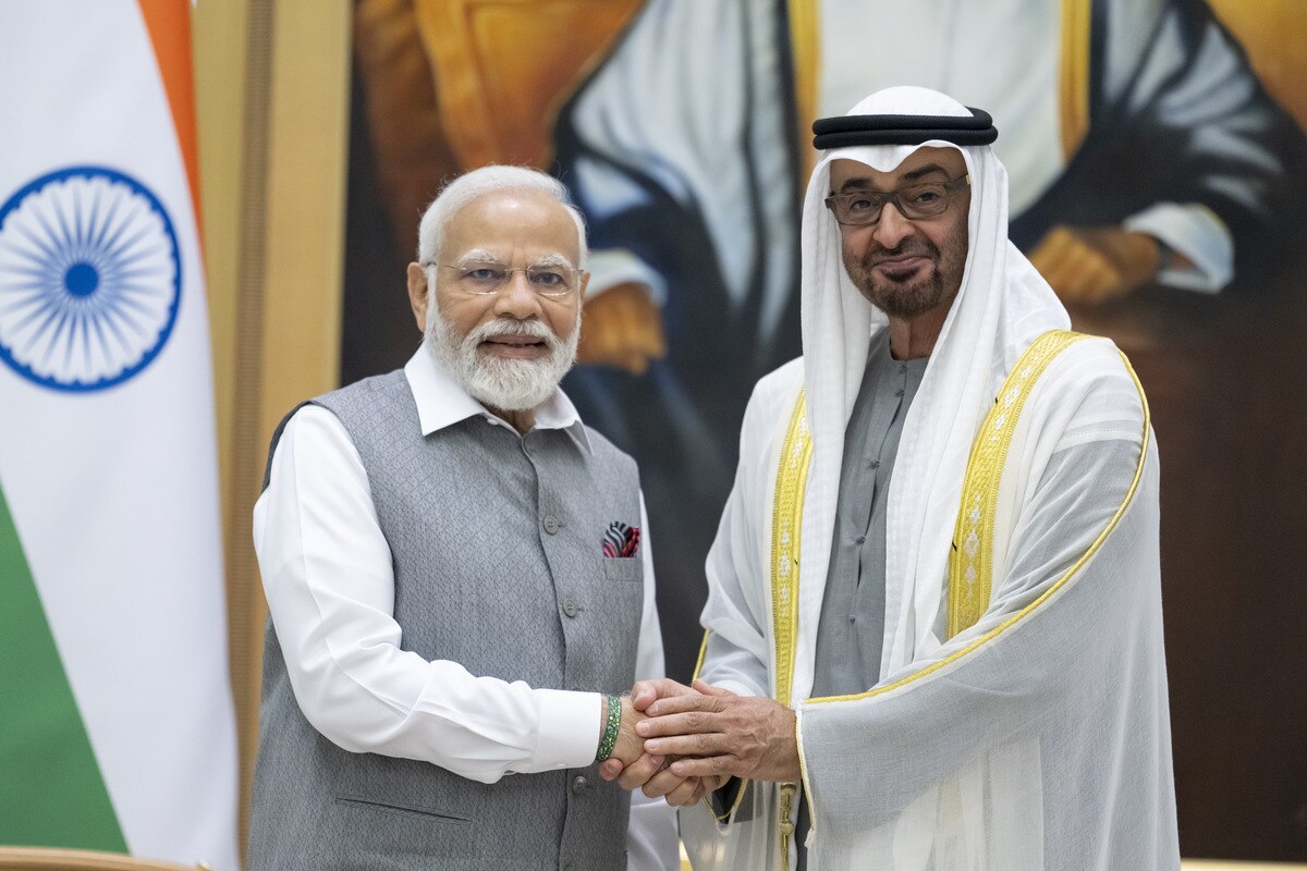 الإمارات والهند تتوصلان إلى اتفاق لتسوية المعاملات التجارية باستخدام الدرهم والروبية