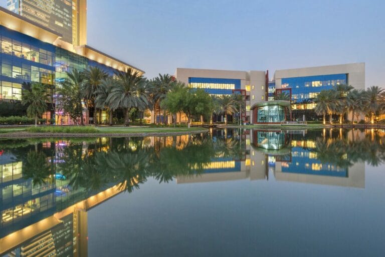 بلغت 13 في المئة.. ازدهار القطاع العقاري في دبي يقود الزيادة في أرباح تيكوم النصفية