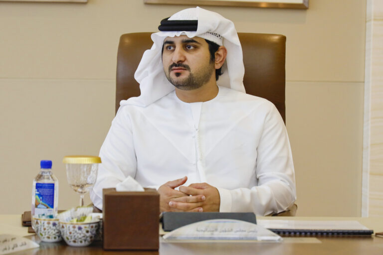 الكشف عن استراتيجية وزارة المالية الإماراتية لمدة أربع سنوات لحفز النمو الاقتصادي في البلاد