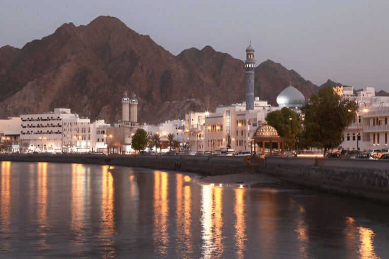 Oman's economy estimated to expand by 2.5 percent this year