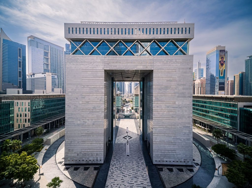 مركز دبي المالي العالمي ينشر إطار التمويل المستدام الخاص به