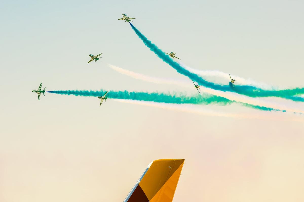 Dubai Airshow 2023’s daily flying display to welcome the public