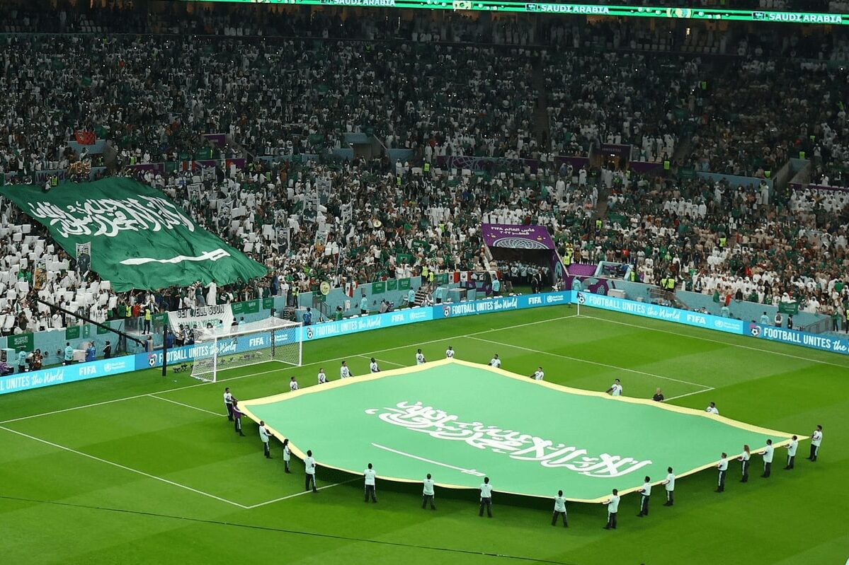 ترشّح السعودية لاستضافة كأس العالم 2034 يشعل المنافسة على البطولة المرموقة