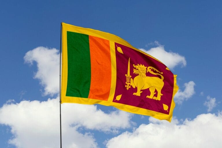 هل يفتح اتفاق سريلانكا لإعادة هيكلة ديونها الطريق أمام قرض النقد الدولي؟