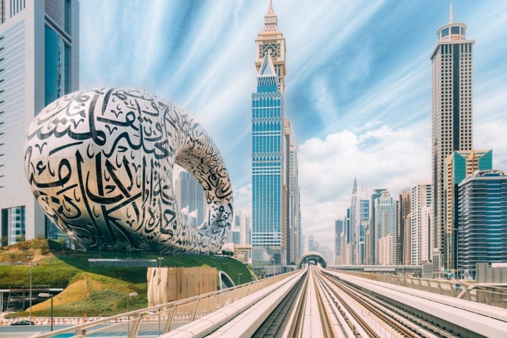 الإمارات تسجّل 932 ألف رخصة تجارية إبداعية بالنصف الأول